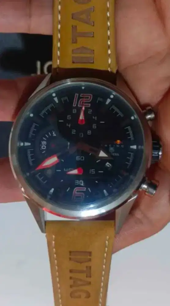 Jam tangan tag Heuer Redbull edition