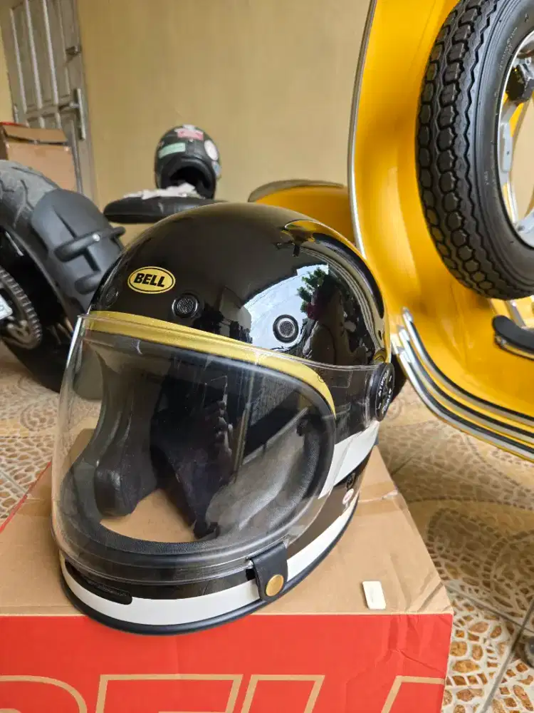 Helm BELL BULLITT ATWYLD Gloss Black/Gold XL + Visor Silver Iridium