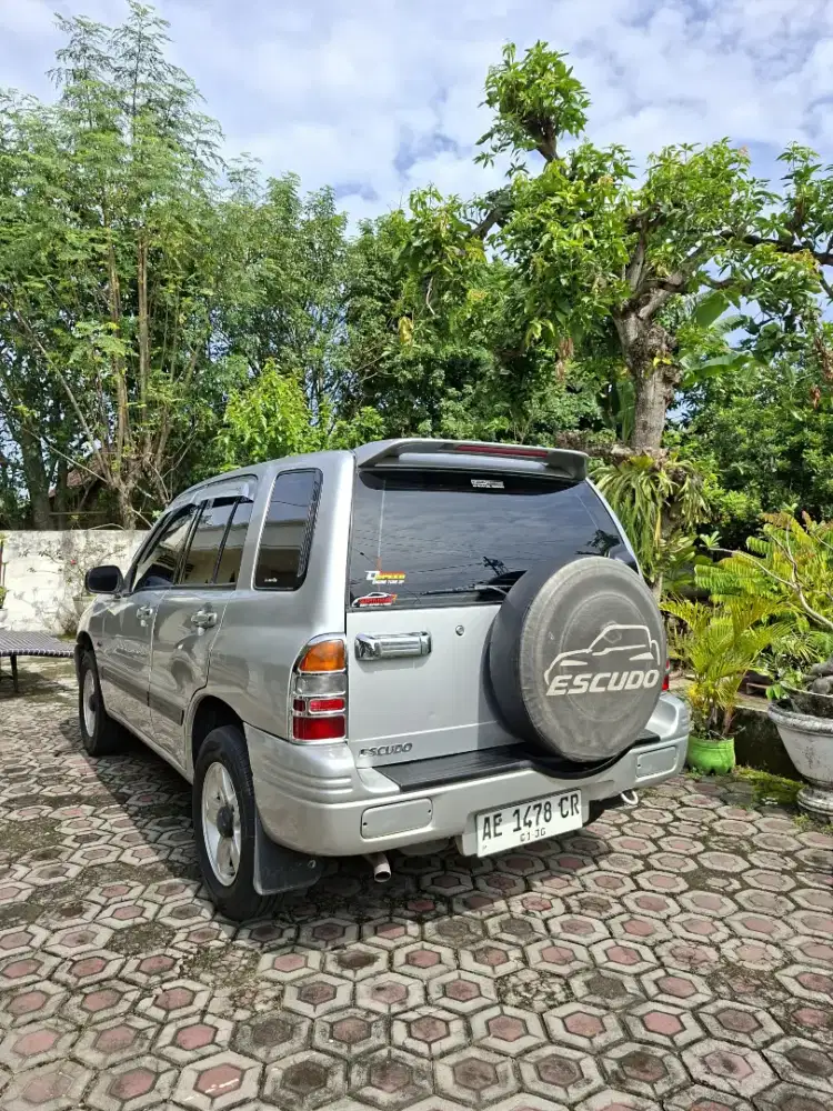 Suzuki Escudo 2003 M/T