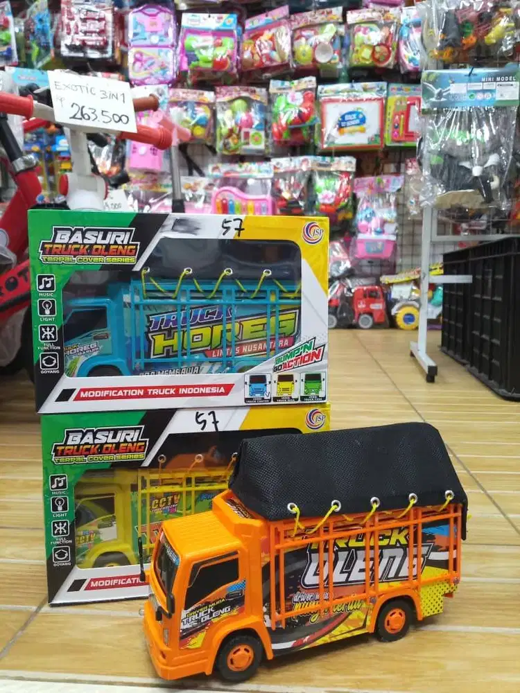mainan anak truk oleng terpal baterai