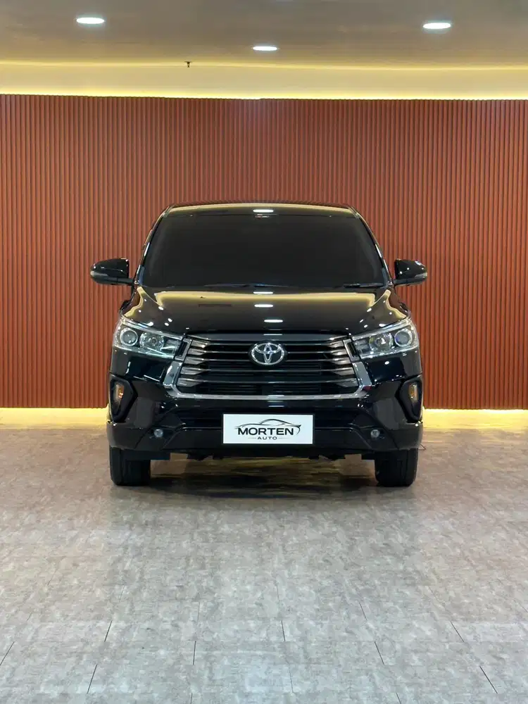 Kijang Innova 2.4 V 2022 odo 22 Ribuan