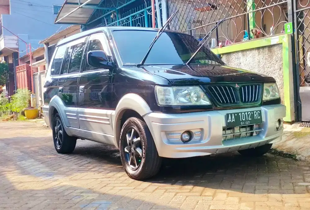 Mitsubishi Kuda Grandia 1.6