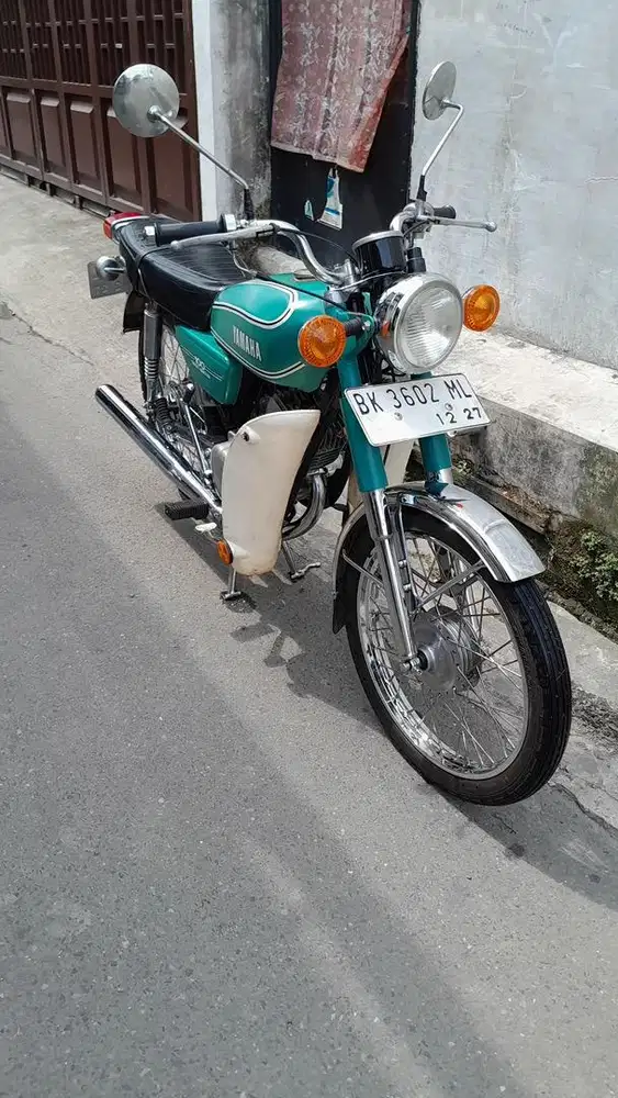 Dijual Motor Klasik RS 100 Jaguar