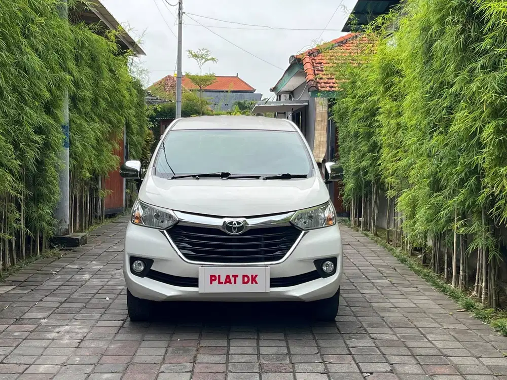 TDP 13Jt | Toyota Avanza 1.3 G Metik 2016 Putih Favorit