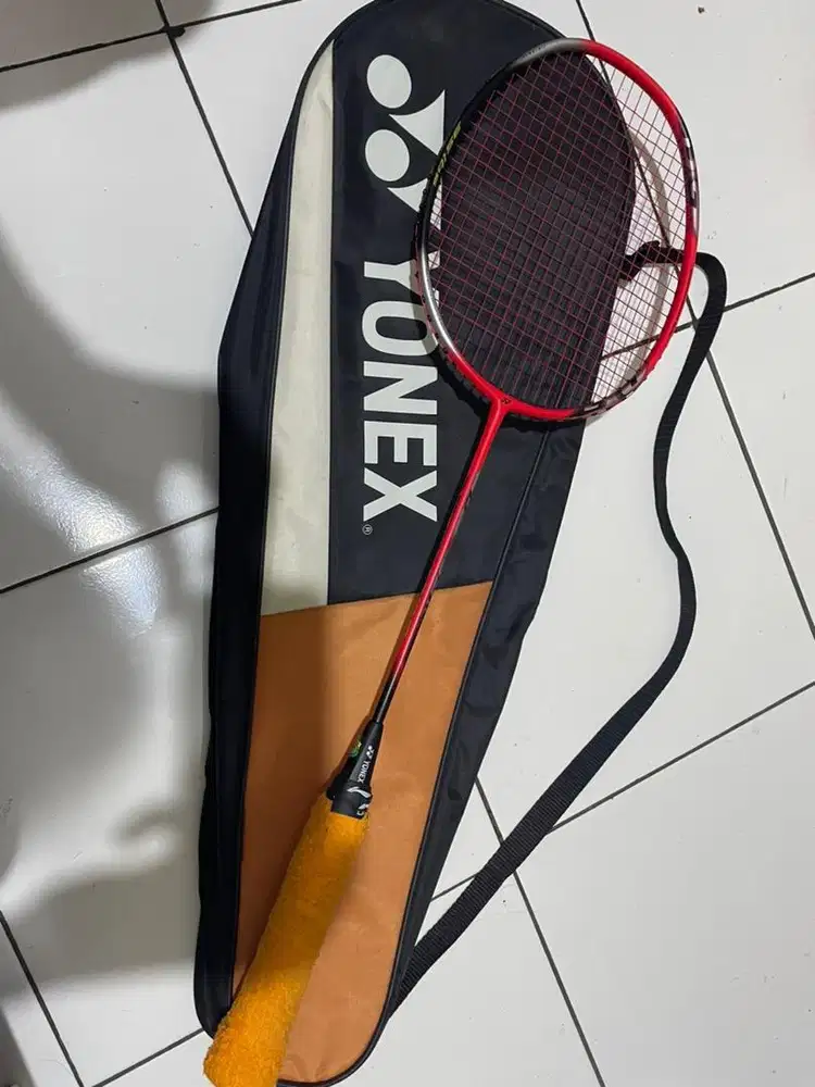 Raket Bulutangkis Yonex Aerox