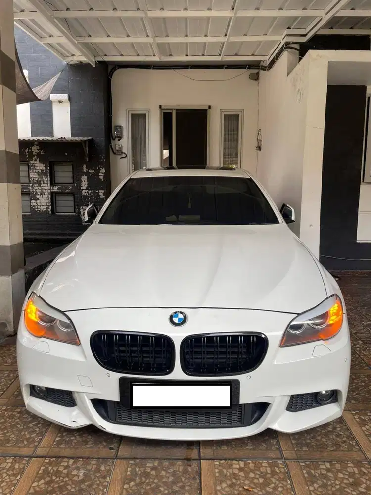 Dijual BMW 528i Simpanan