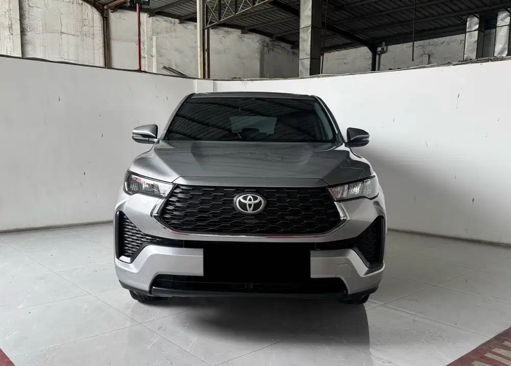 2023 Innova Zenix G 2.0 At