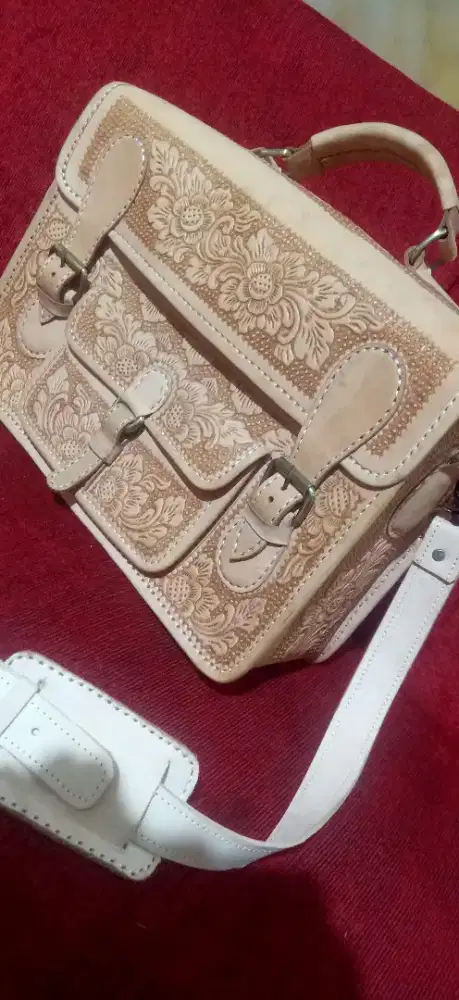 Tas kulit original carving original handmade