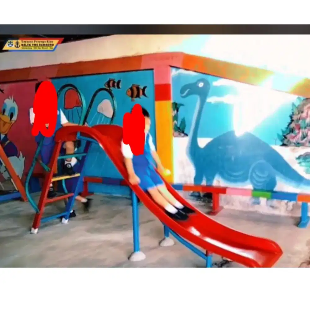 Perosotan, ayunan, jungkat jungkit, playground, mainan anak TK