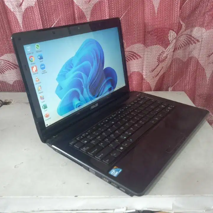 Laptop Asus A42F Intel Core i3 SSD 128GB RAM 4GB Windows 10 Second