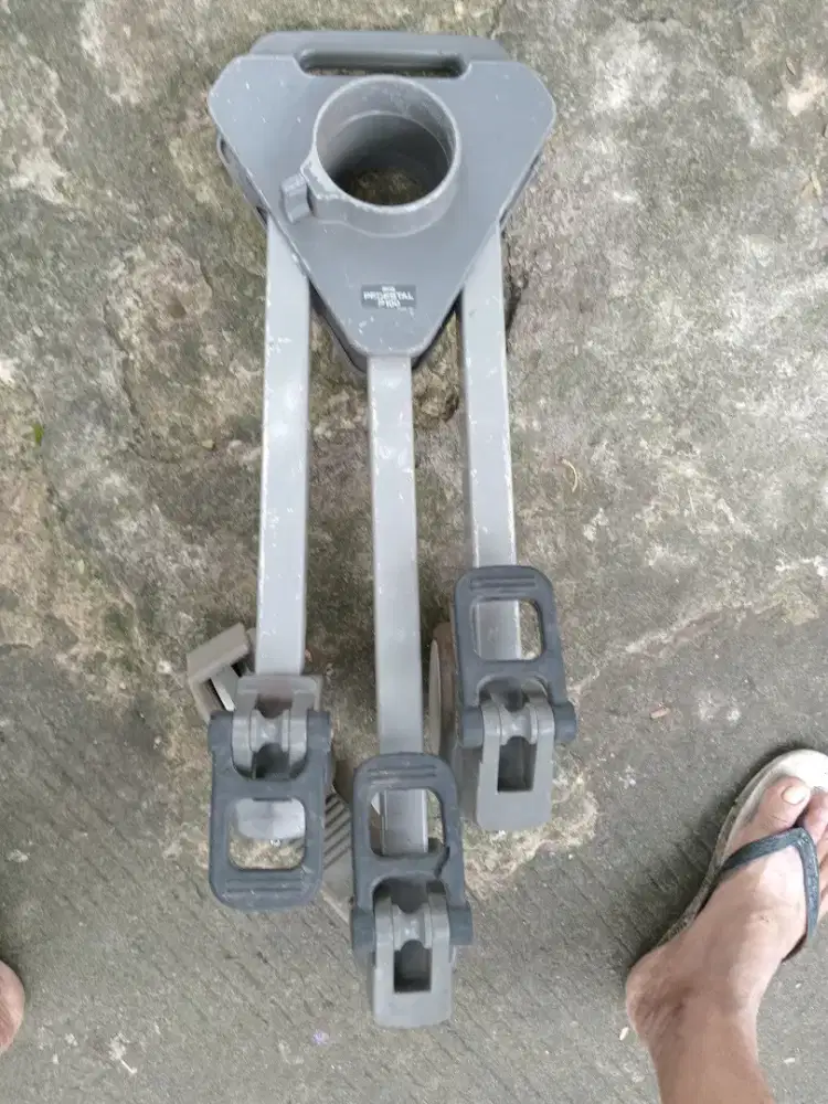 Pedestal heiwa siap pakai