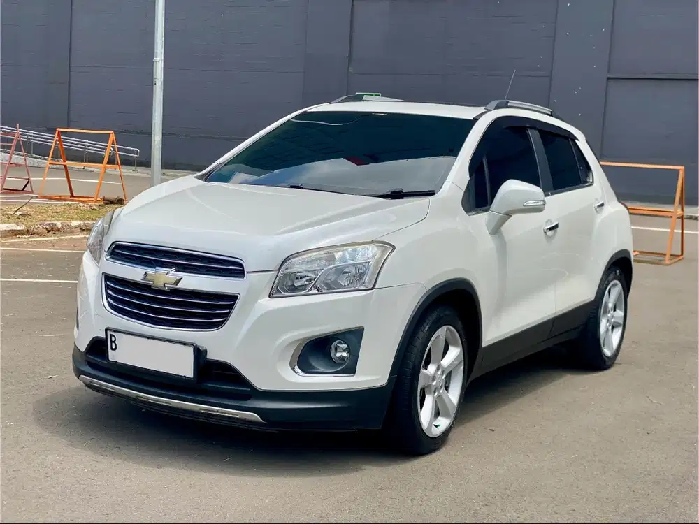 CHEVROLET TRAX LTZ TURBO AT PUTIH 2016