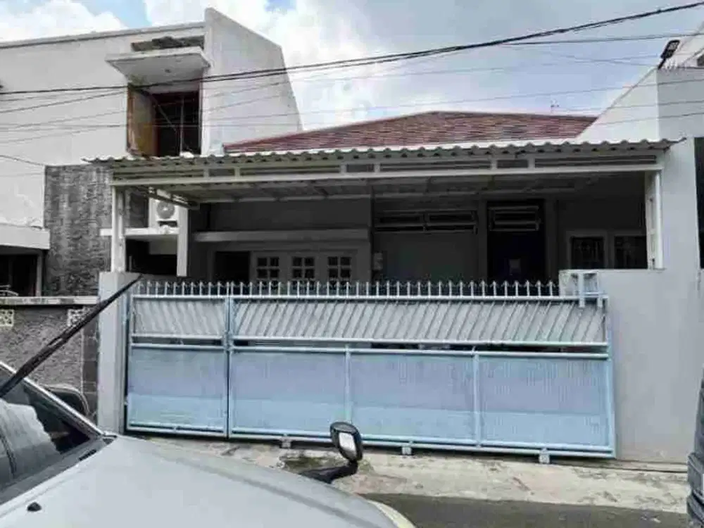 Jual Cepat Rumah bagus bebas banjir, SHM 153 m2 , Tomang Jakarta Barat