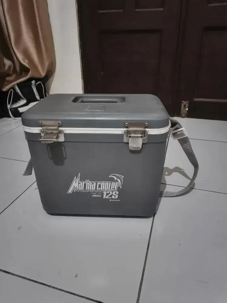 Box Es Batu ( Cooler BoX) + Centong Es