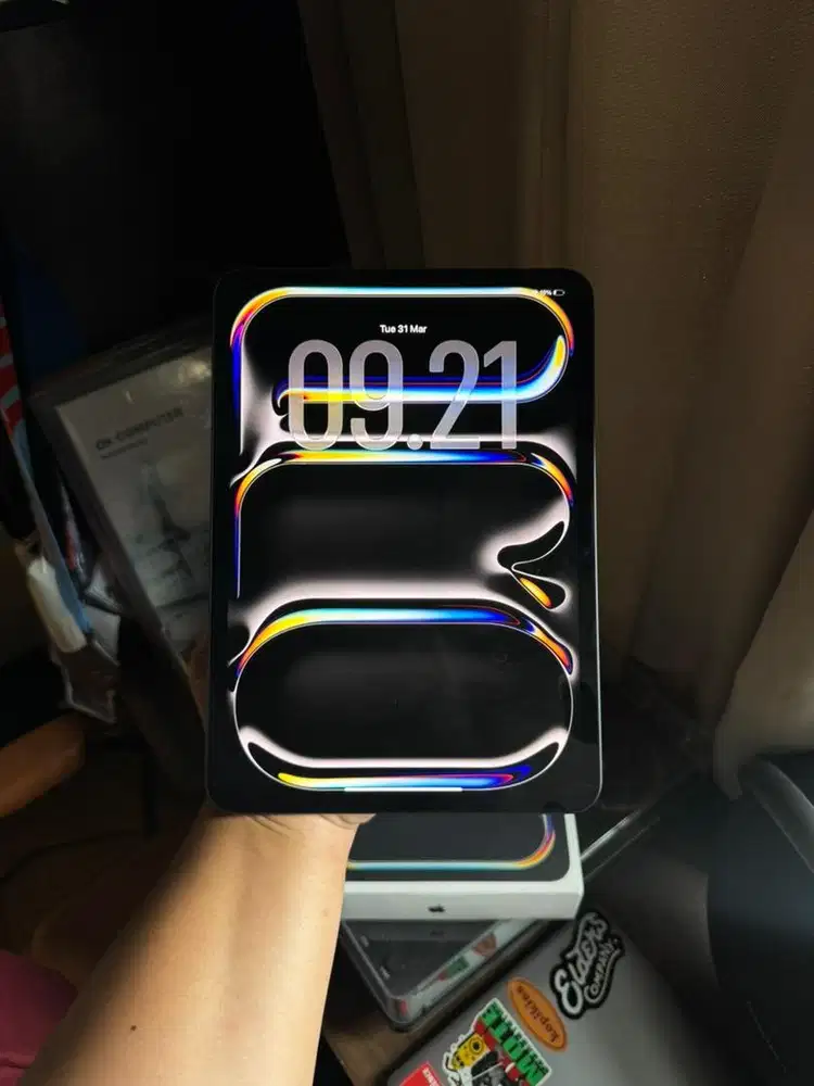 ipad pro M5 256gb wifi only ibox