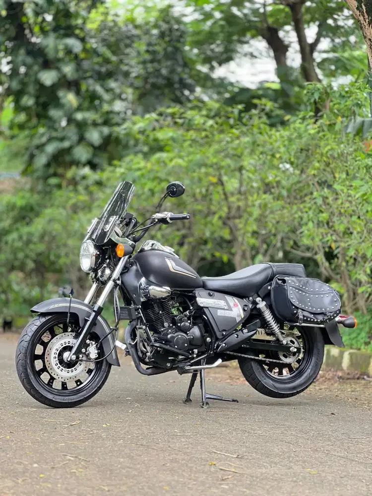 BENELLI MOTOBI 200 EFI 2022 HITAM KM 2K SUPER MULUS