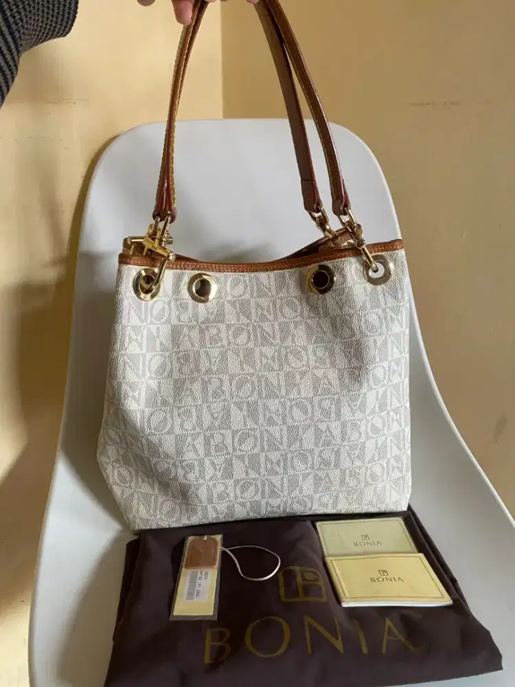 Bonia original tote bag