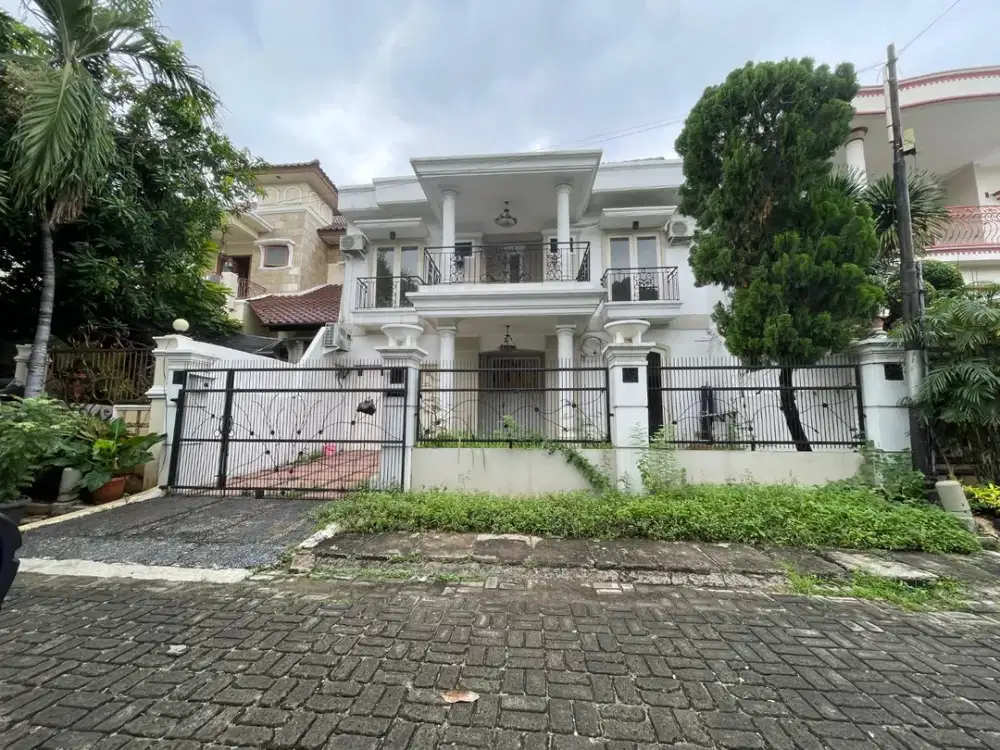 Rumah Besar di Villa Permata Kelapa Gading, 4BR, LT 250m², SHM