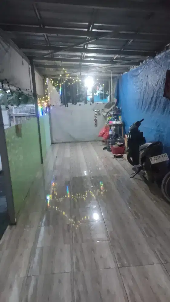 Di cari terapis message perempuan