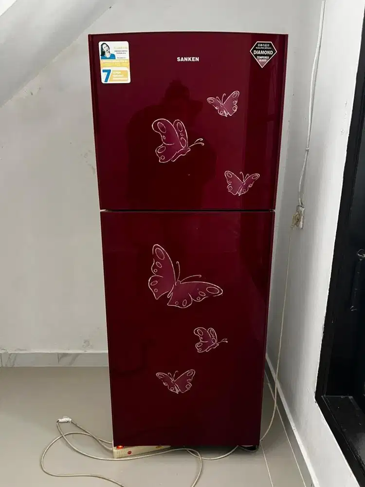 Dijual Kulkas Sanken