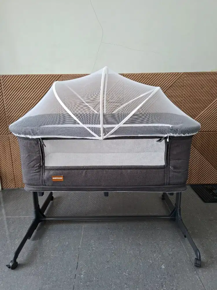 Babydoes side bed (box bayi)