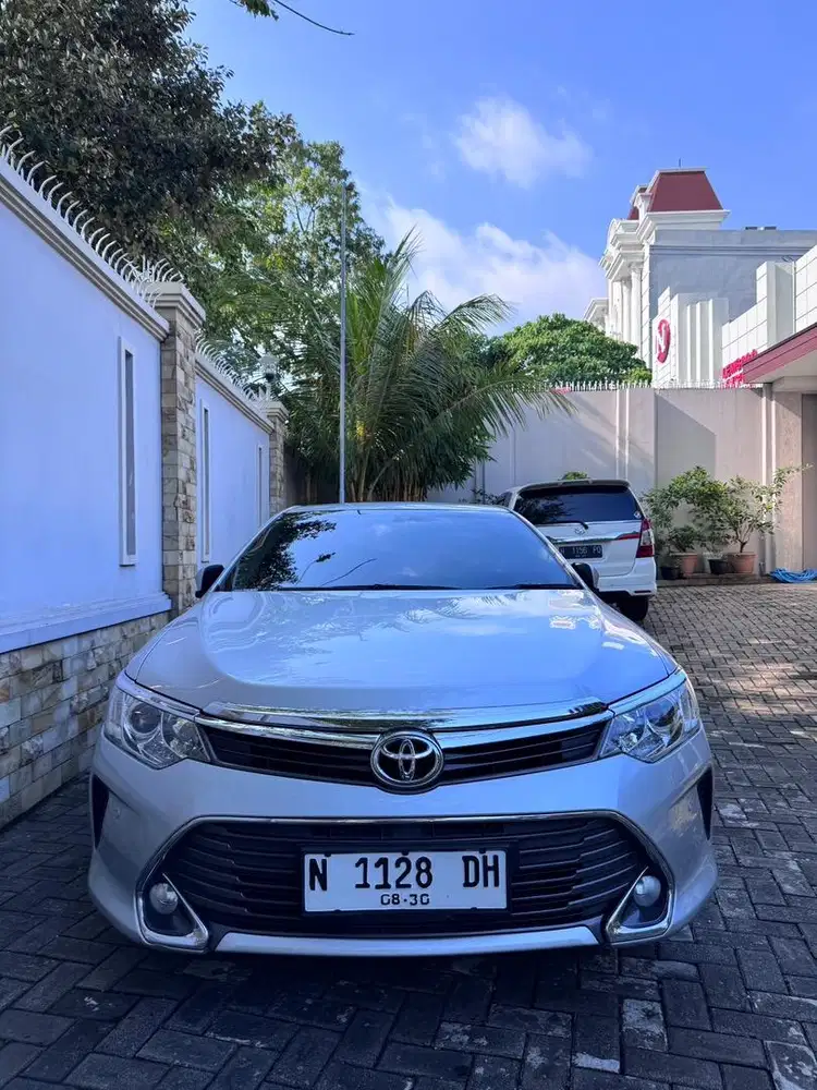KM 44rb Camry 2.5v 2015