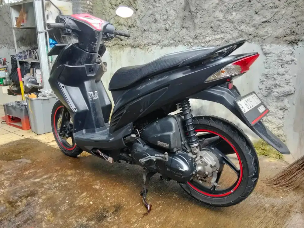 HONDA VARIO 110 AGNES 2016 PAJAK HIDUP