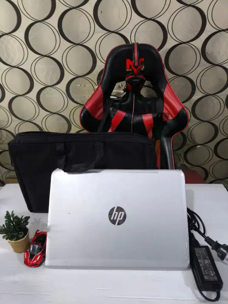 Laptop HP ENVY 13-F24 Core i7 SKYLAKE 8GB SSD 240GB