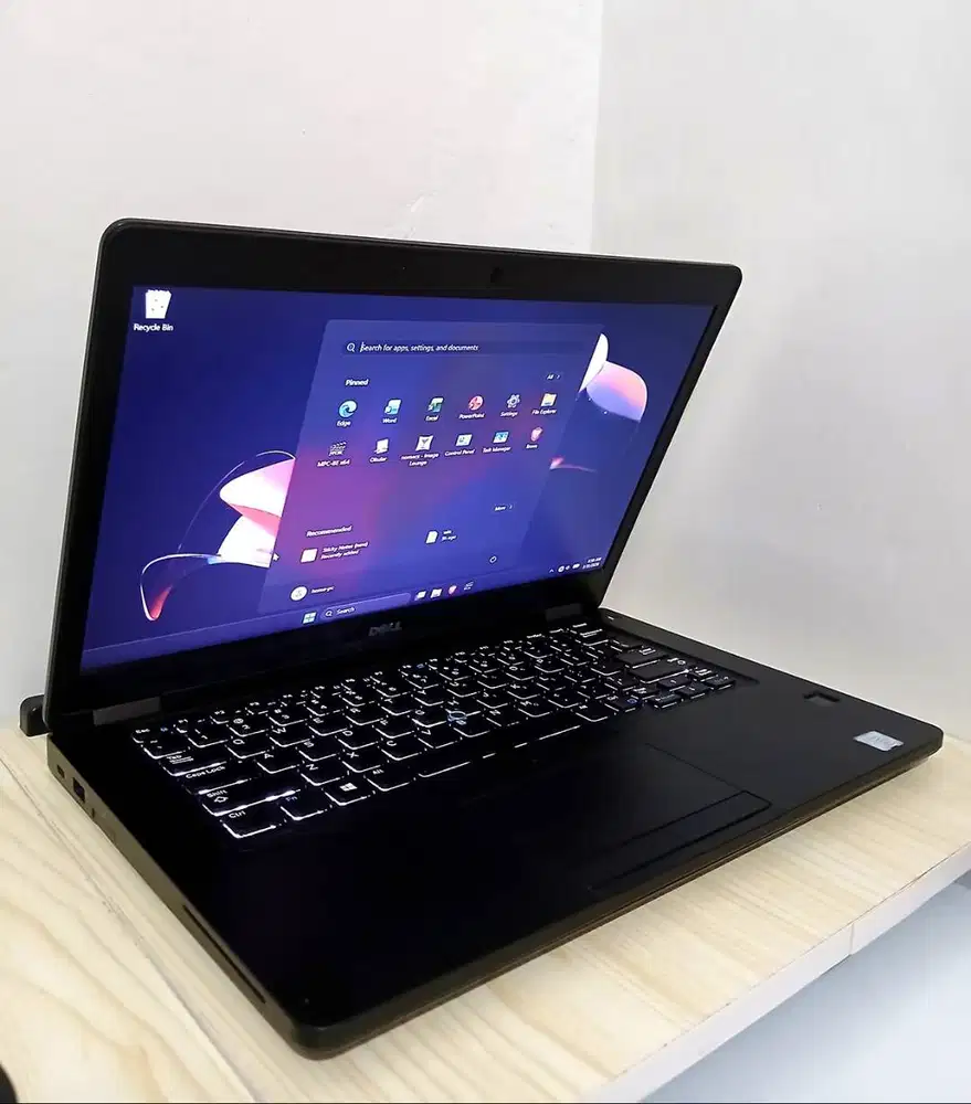 Latitude 5480 | i7-7600U 16/500GB NVMe | NVIDIA 930MX Windows 11 Dell