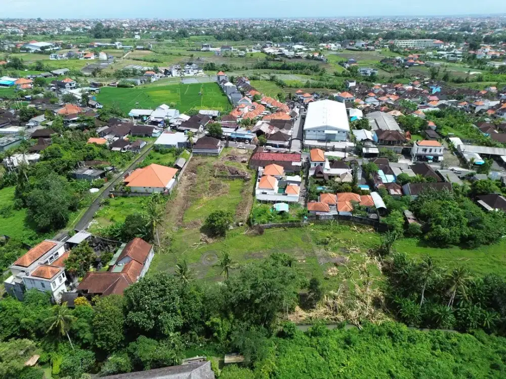 Jual Tanah Premium Sangat Strategis  Di Jalan Raya Munggu Cepaka Badung  Bali. Dekat Ke Pantai Canggu, Tanah Lot, Dll.
