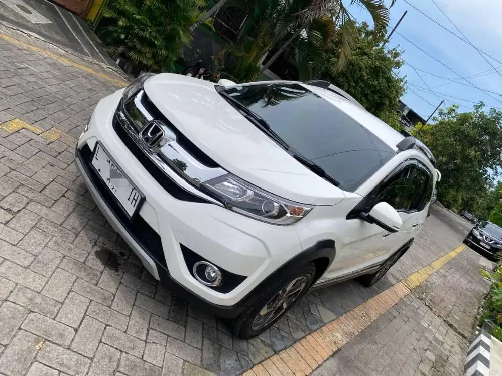 Honda Brv 1.5 E CVT Bensin Matic/At 2017 TDP 30 JT Langsung Proses