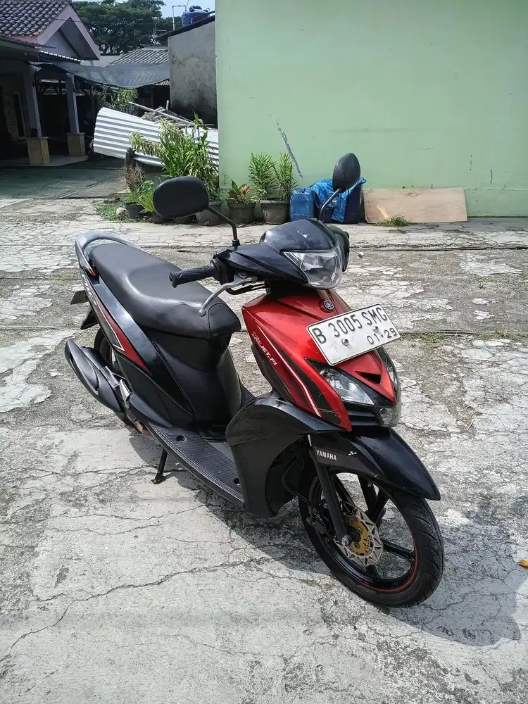 {Jual cepat} Mio GT 110cc lengkap Siap Pakai