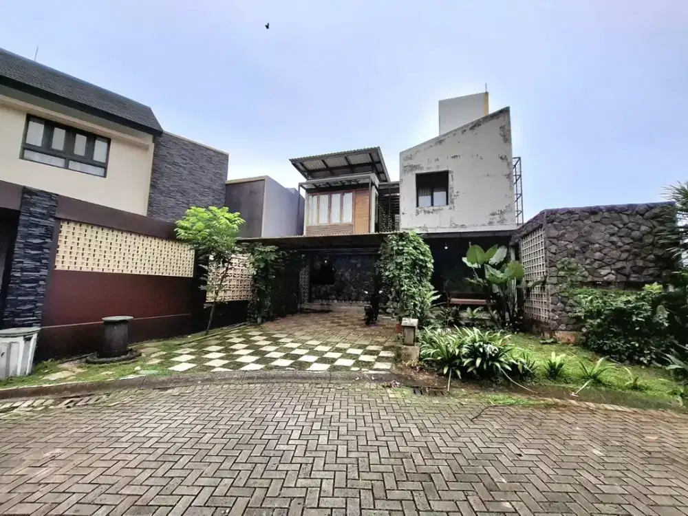 Rumah Industrial Full Furnished Posisi Hook Di Sektor 9 Bintaro Jaya