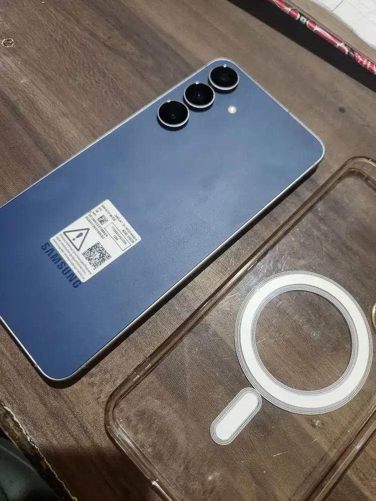 Samsung s25fe 8/256gb