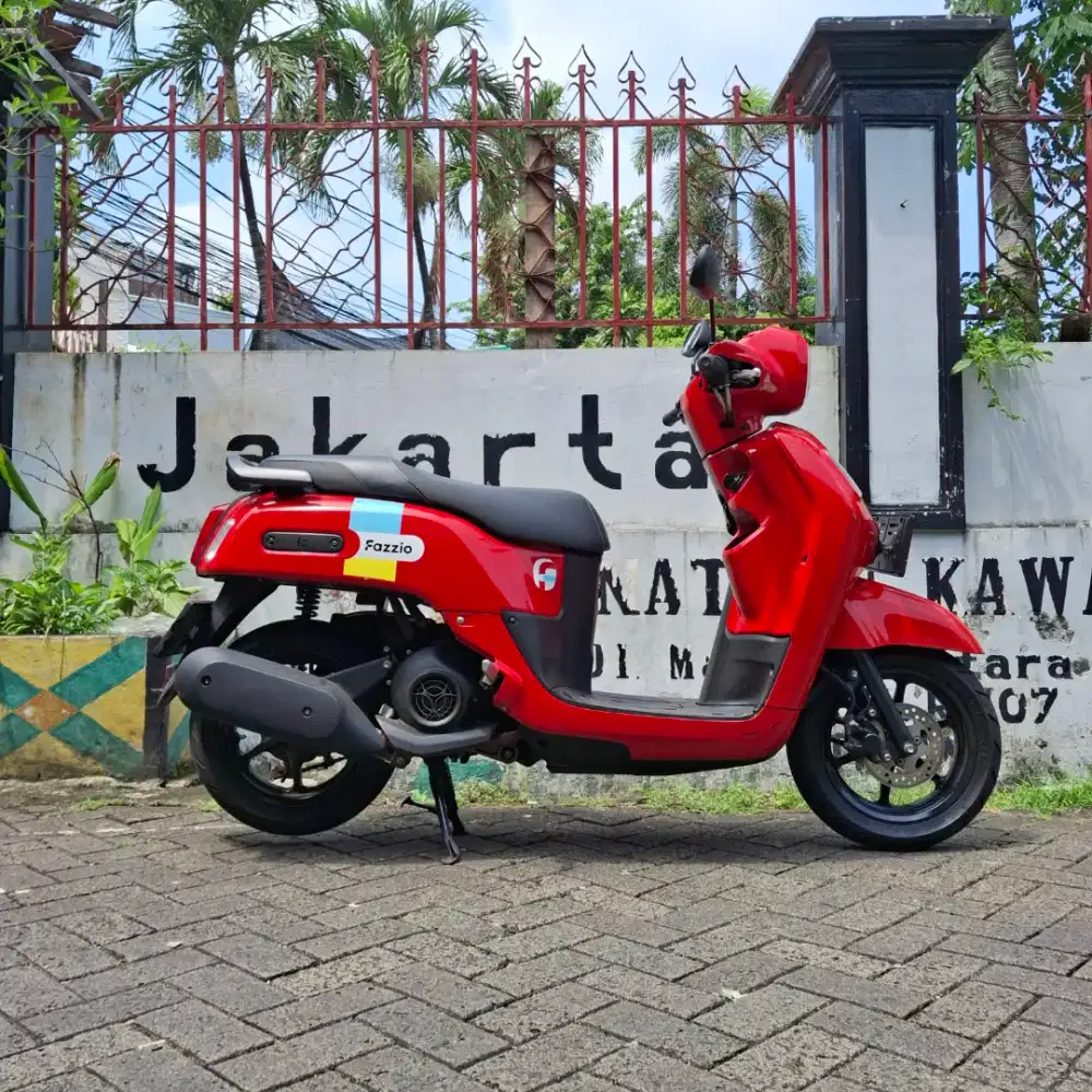 MOTOR YAMAHA FAZZIO BLUE CORE HYBRID MERAH 2023 MULUS BU CEPAT MURAH