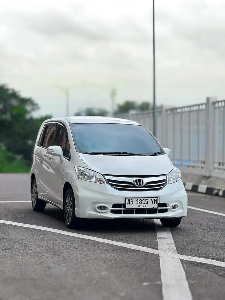 Freed psd facelift terMurah