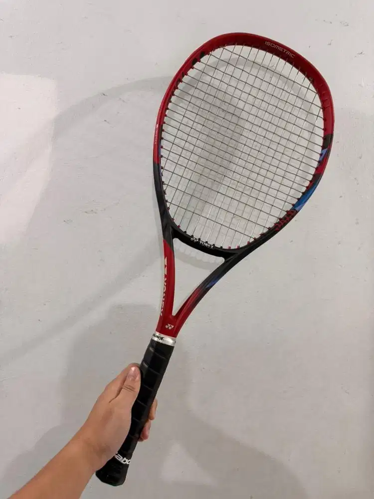 Yonex VCore Scarlett Red