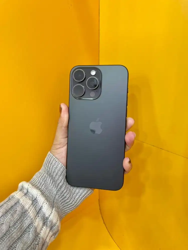 iphone 15promax 256 ex iBox