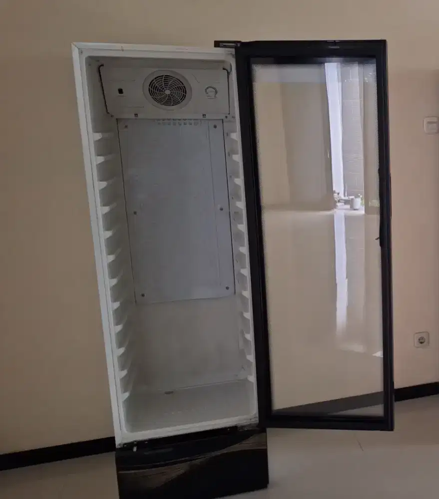 Jual Cepat ShowCase POLYTRON