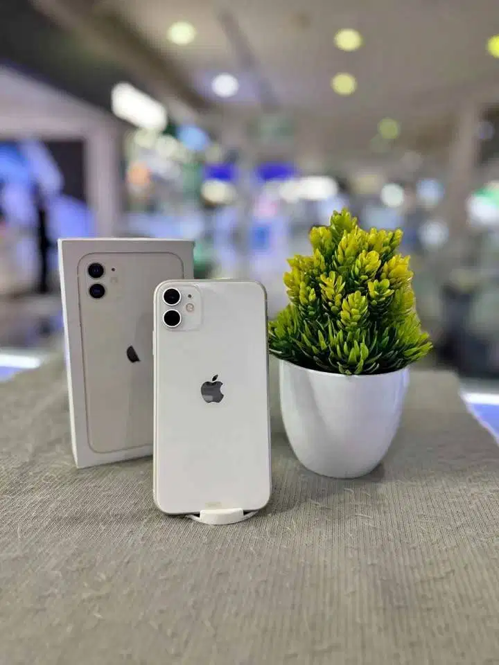 iPhone 11 64 Second iBox Normal