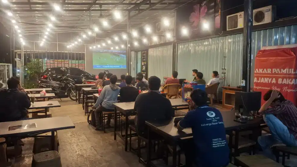 LOWONGAN KERJA SUPERVISOR, WAITERS & KITCHEN