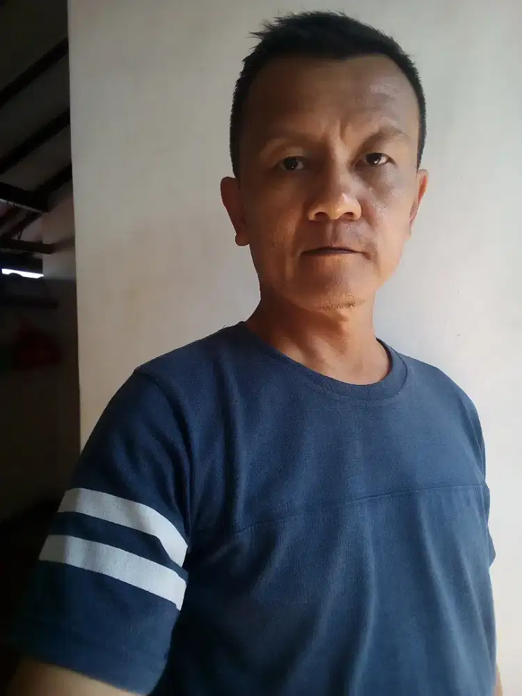 Cari pekerjaan freelance untuk penghasilan tambahan