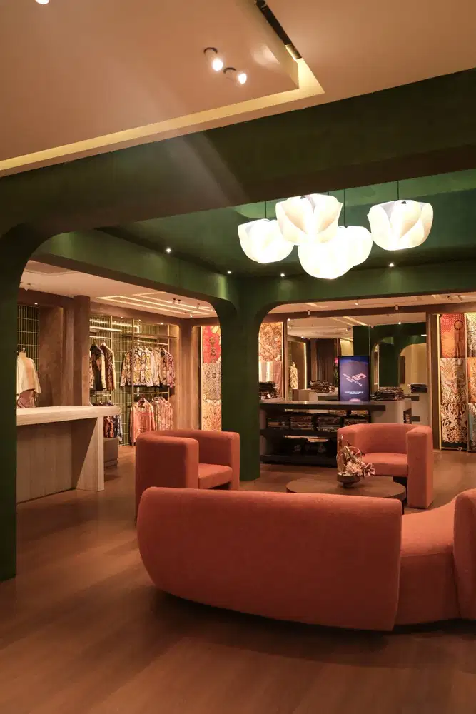 Dibutuhkan SPG untuk Toko Batik di area Senopati, Jakarta Selatan