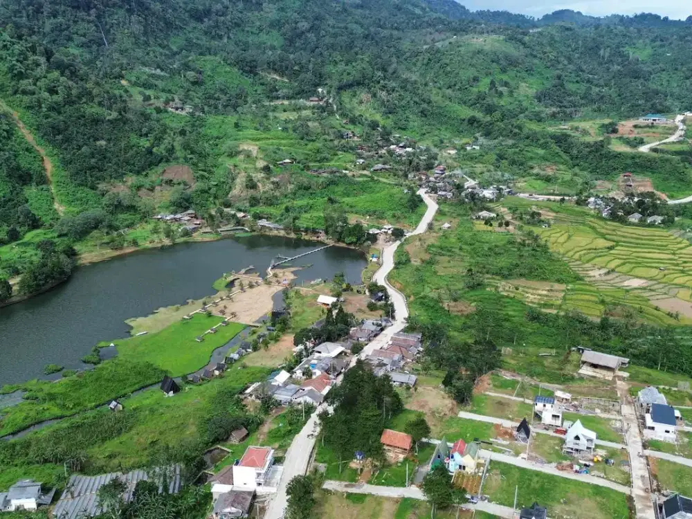 jual tanah 1,2 hektar surat shm lokasi strategis nempel jalan raya wisata