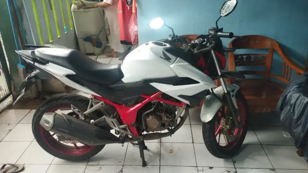 Honda CB 150 R Streetfire 2020 Special Edition Razor White