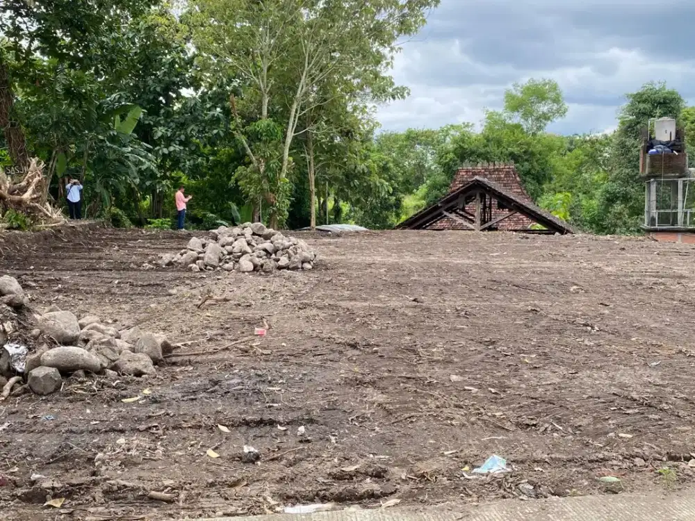 Tanah Jogja Area Pandanaran Dekat Kampus UII 3 Menit Pasar Rejodani