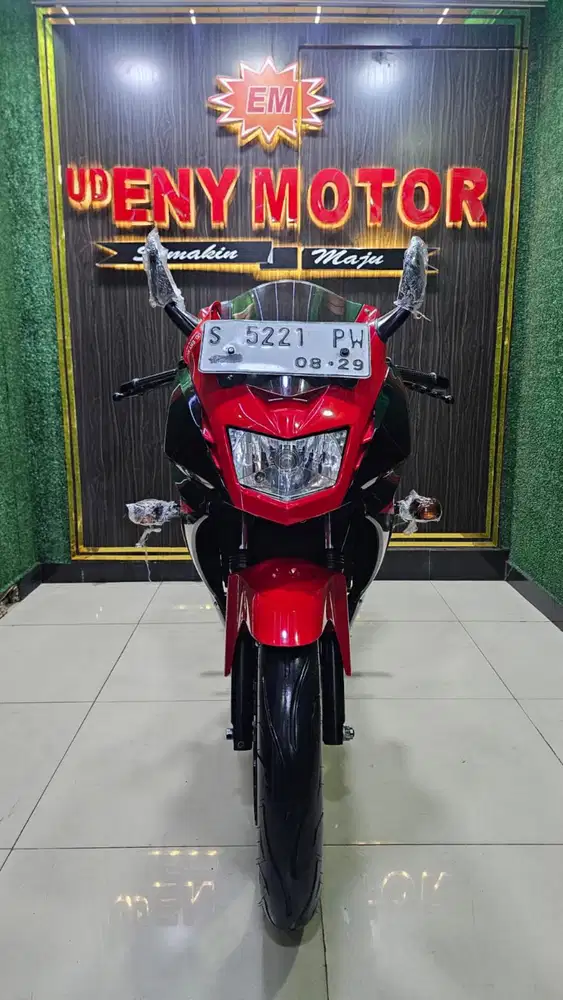 UD ENY MOTOR- KAWASAKI NINJA 150 KRR TAHUN 2014 MEWAH
