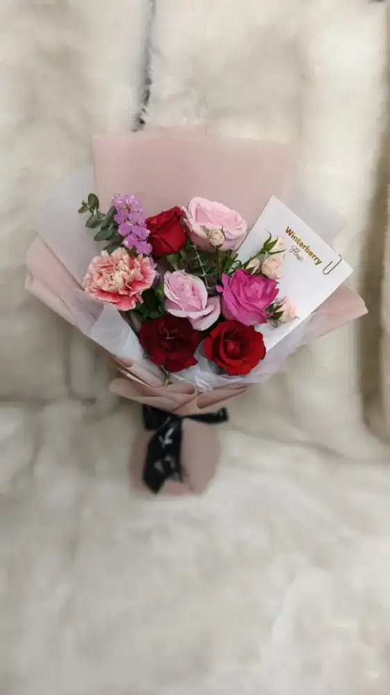 Dicari Karyawati Florist