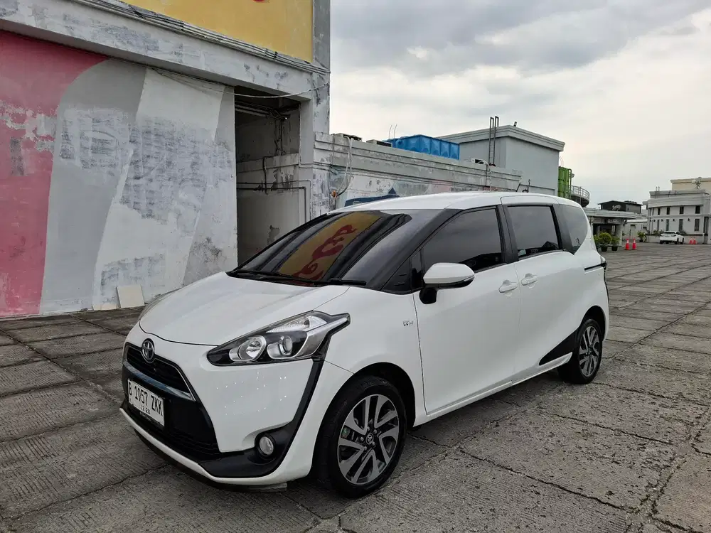 Toyota Sienta 2018 Bensin