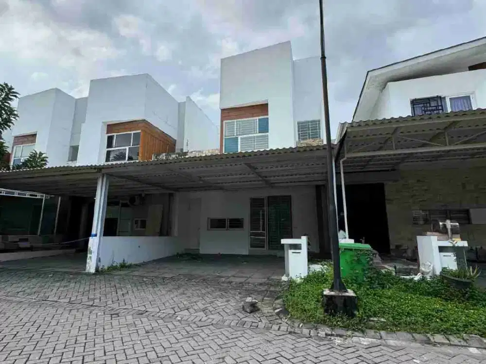 Dijual Rumah Siap Huni 2 Lantai Royal Residence Wiyung 112 m2 Minimalis Carport 2 SHM